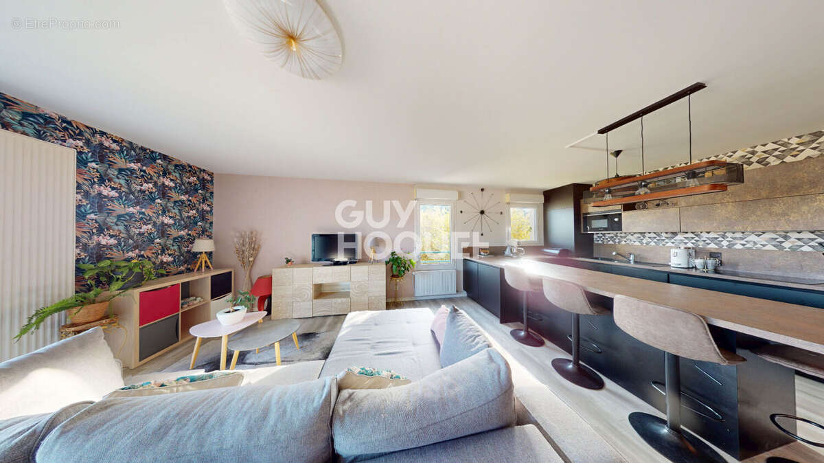 Appartement à ALLONZIER-LA-CAILLE