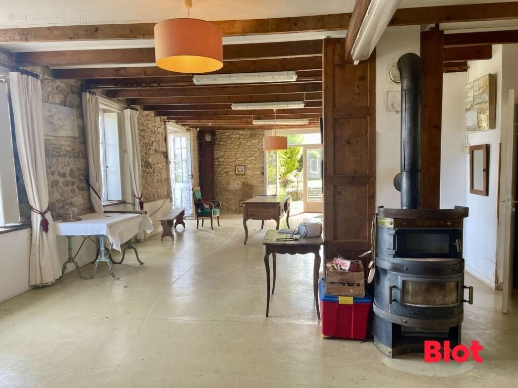 Maison à PLESSIX-BALISSON
