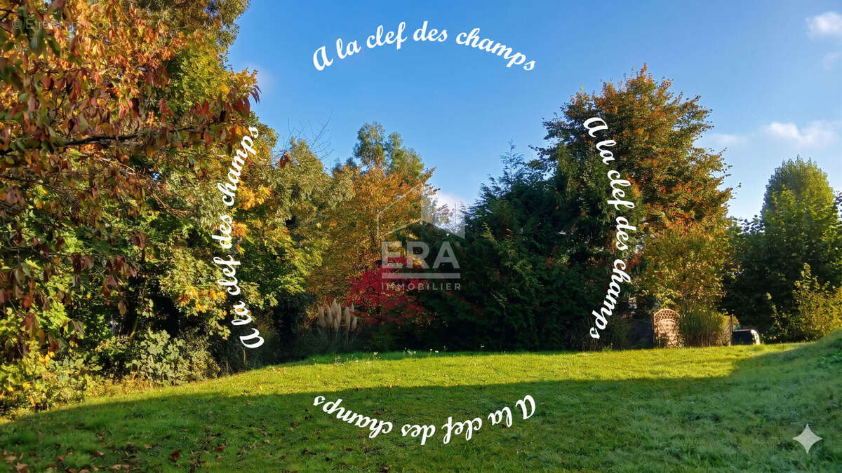 Maison à SAINT-REMY-LES-CHEVREUSE