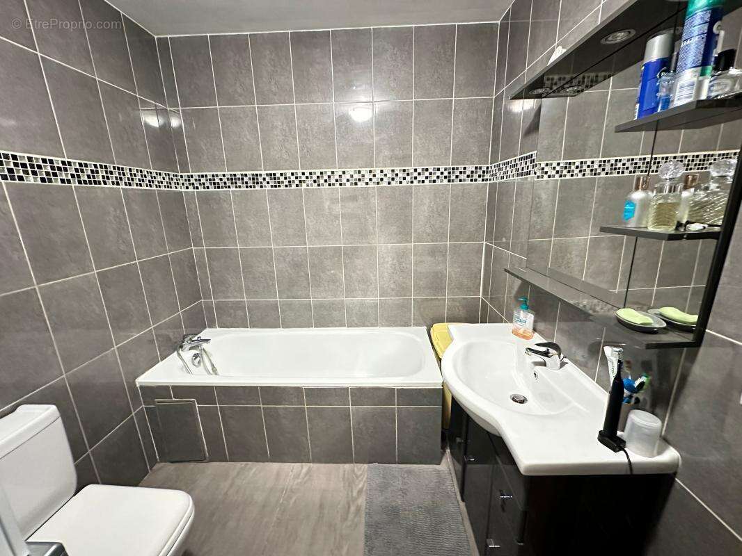 Maison à NEUILLY-PLAISANCE