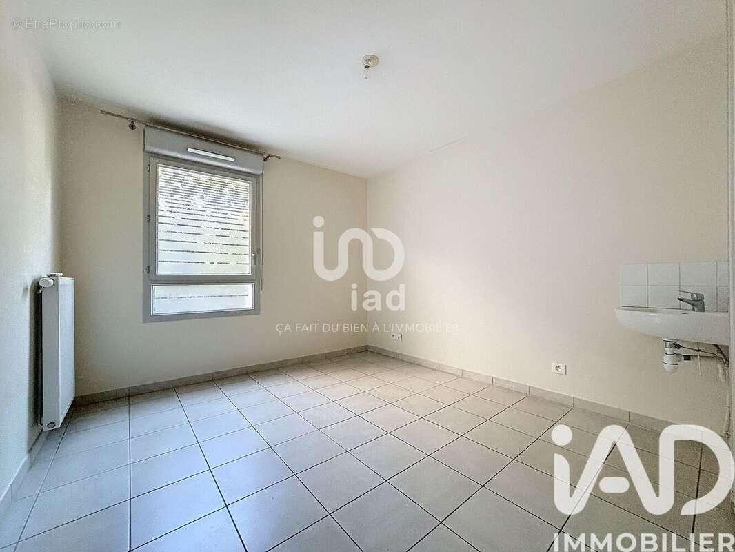Photo 6 - Appartement à VENISSIEUX