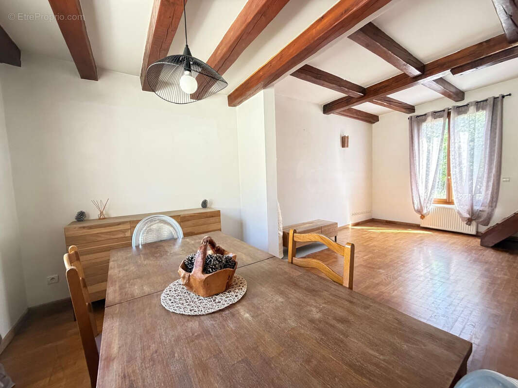 Maison à MITRY-MORY