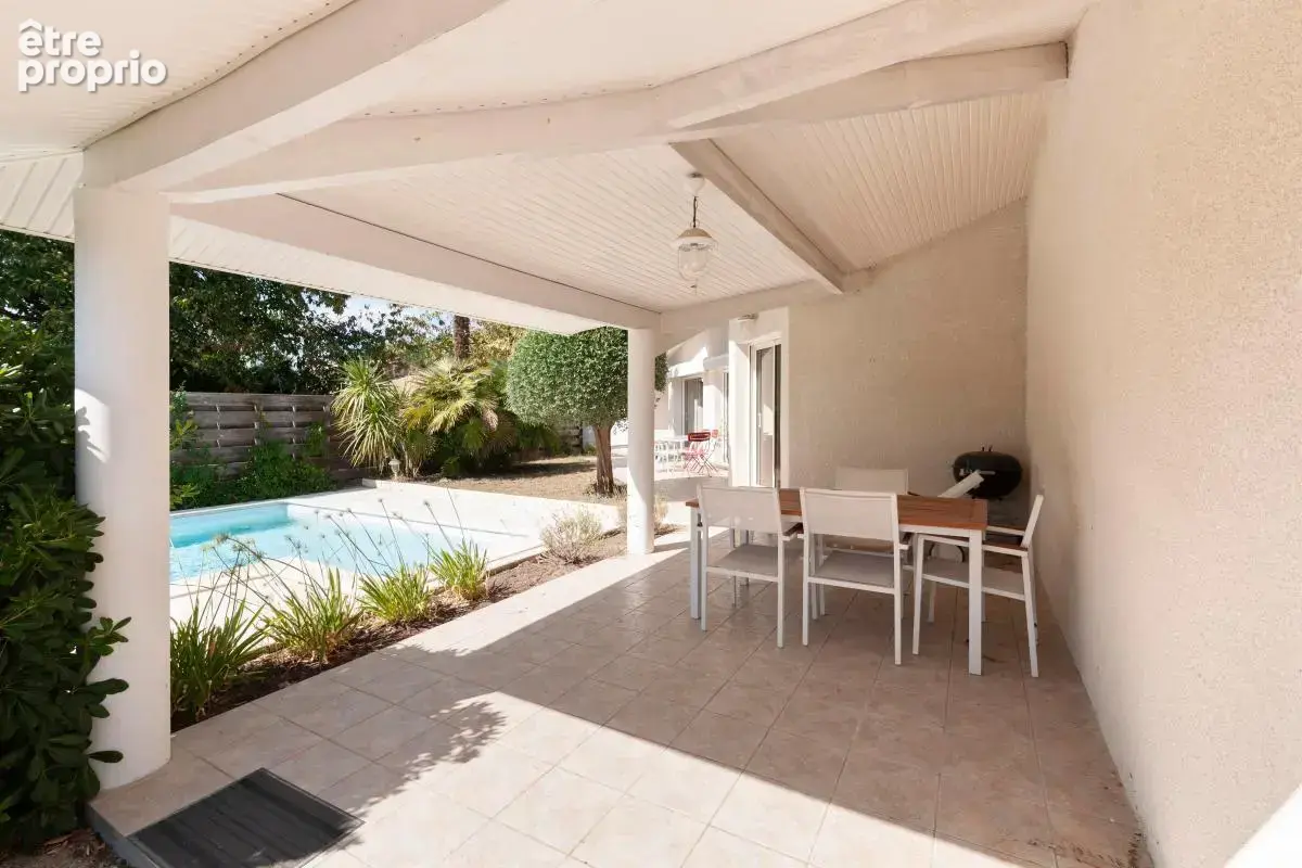 Mont-de-Marsan – Maison plain-pied 126 m² – Piscine – 4 chambres - photo 13