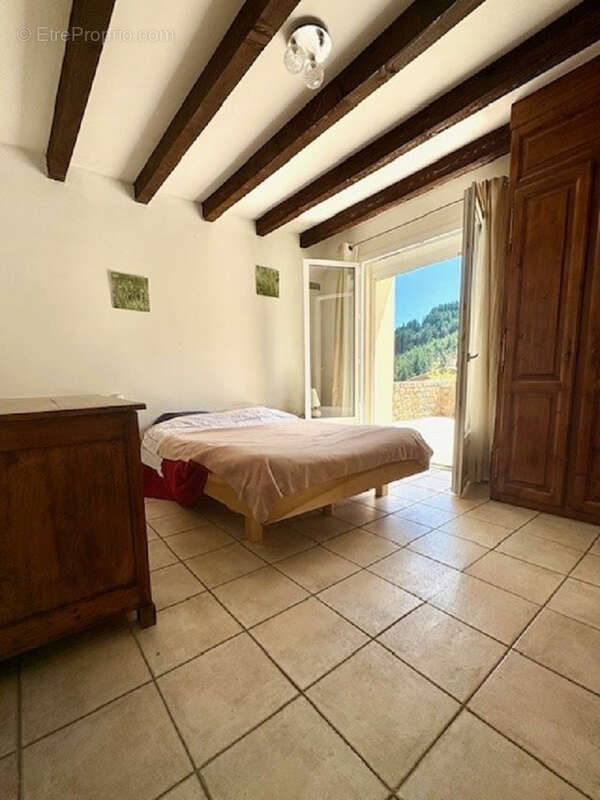 Maison à SAINT-MARTIN-DE-VALAMAS