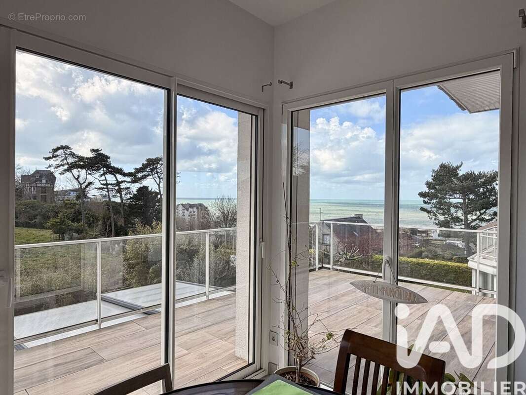 Photo 2 - Maison à DONVILLE-LES-BAINS