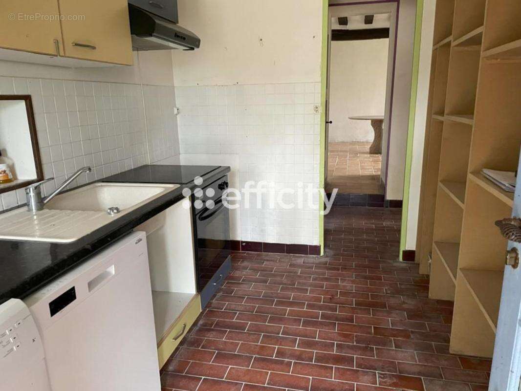 Maison à LA CHAPELLE-SOUEF