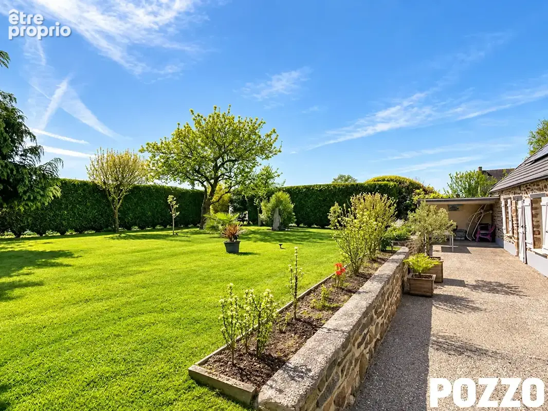 A Vendre - Saint Georges De Grehaigne - Maison 6 pièce(s) 149 m² - photo 6
