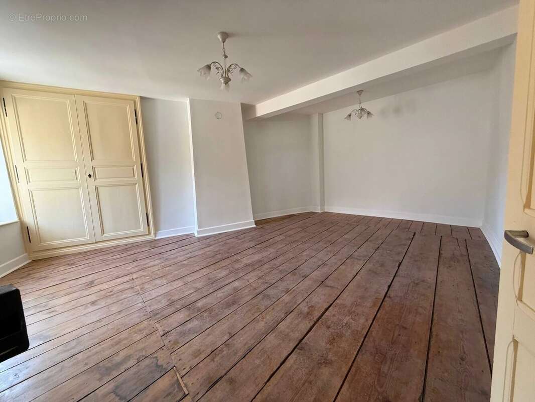 Belle maison tous renové dans petit bourg - photo 16