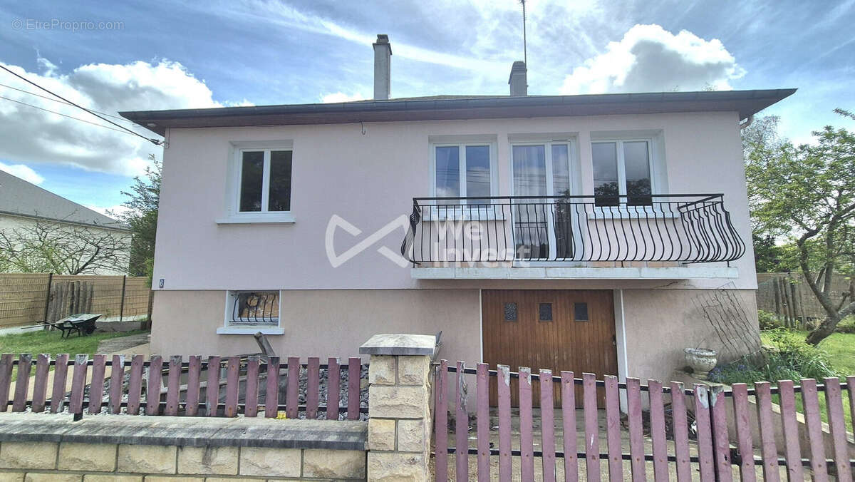 Maison à SAINT-MARS-D'OUTILLE
