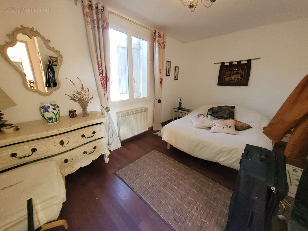 Maison à SALLES-D&#039;AUDE