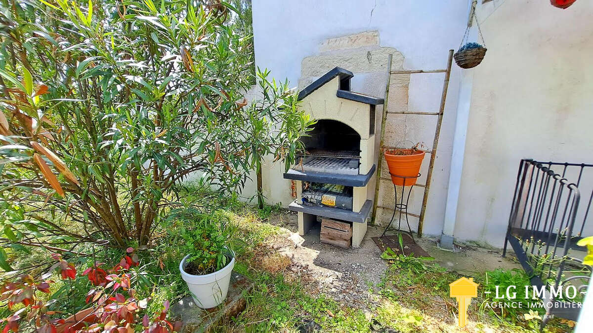Maison à EPARGNES