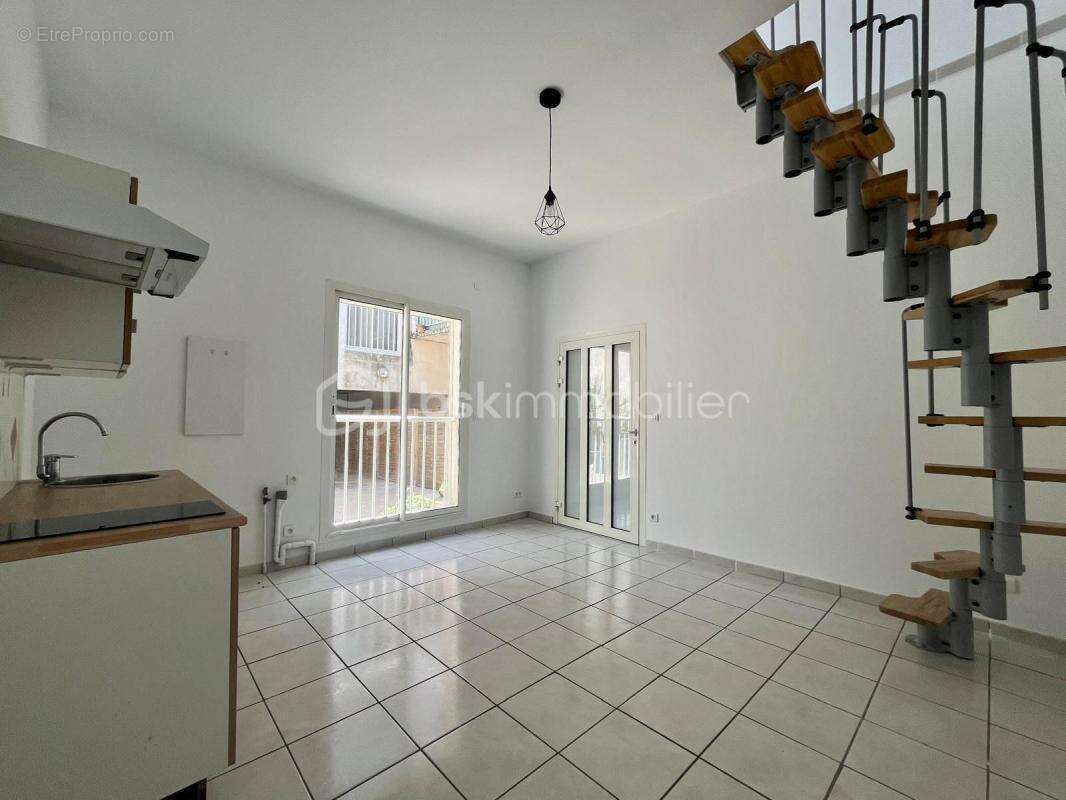  PIGNAN – Ensemble immobilier maison et appartement indépendant  - photo 10