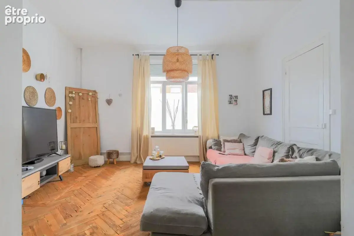 Seclin - maison de ville 155 m² - 4/5 chambres - terrasses - cave - photo 3
