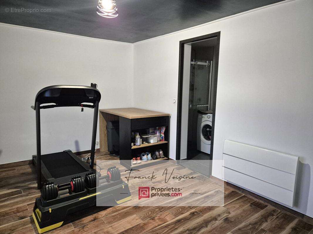 Maison de bourg A VENDRE à Saint Prouant avec 3 chambres sur un terrain de 880 m2 env - photo 7