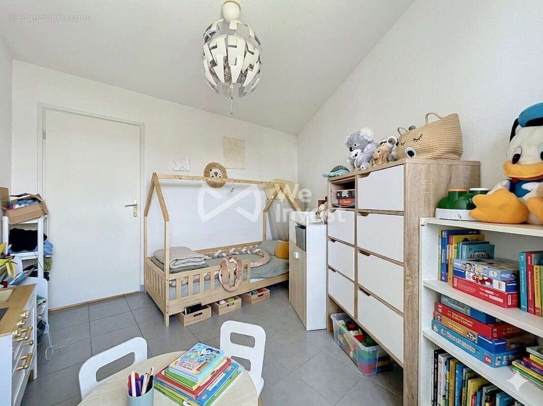 Appartement 67 m² à Le Cres  - photo 7