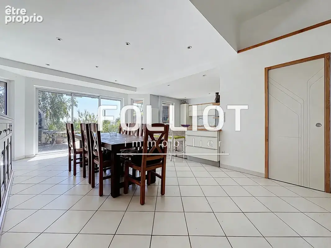 A VENDRE - Maison de 115 m² - photo 2