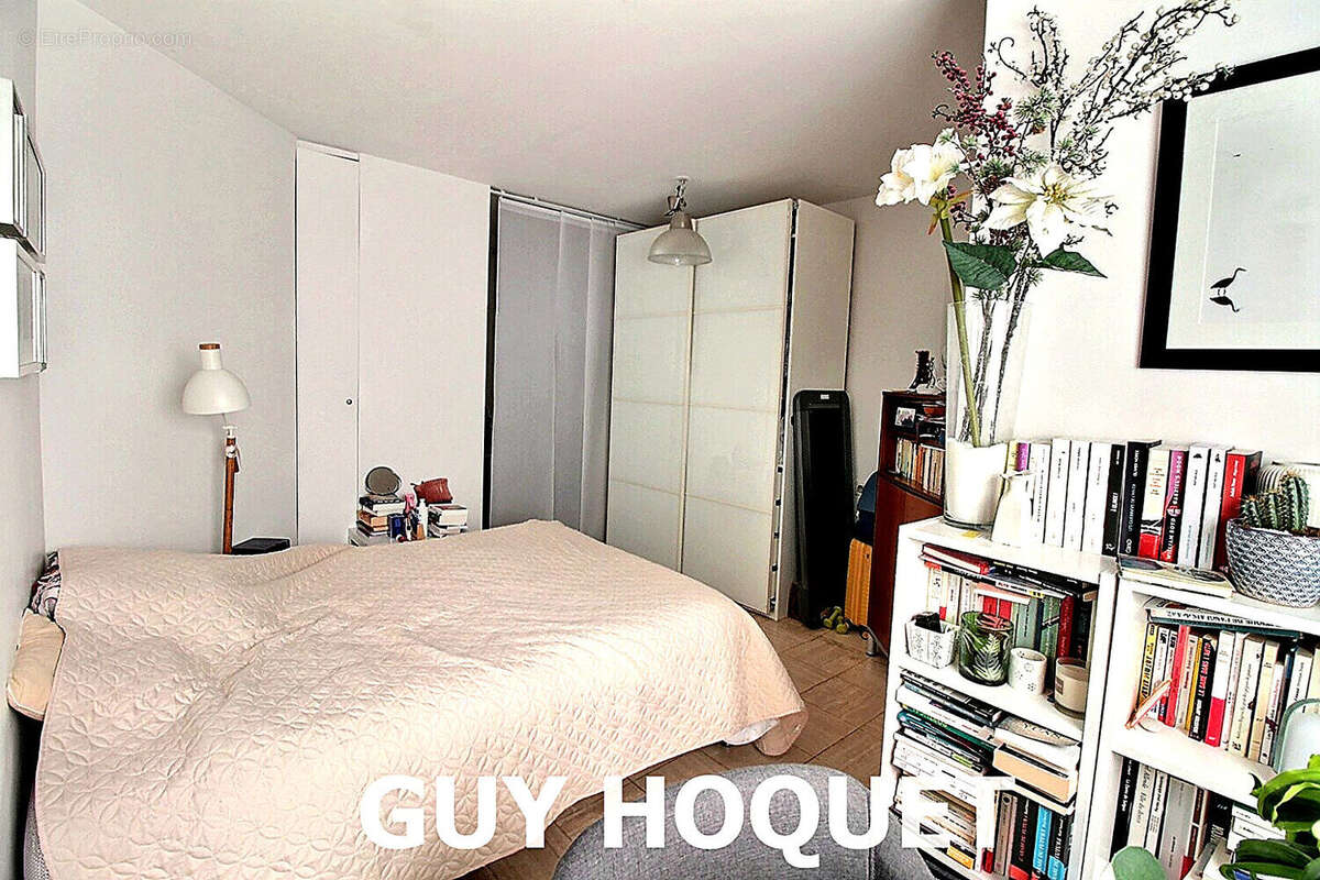 Appartement à SURESNES