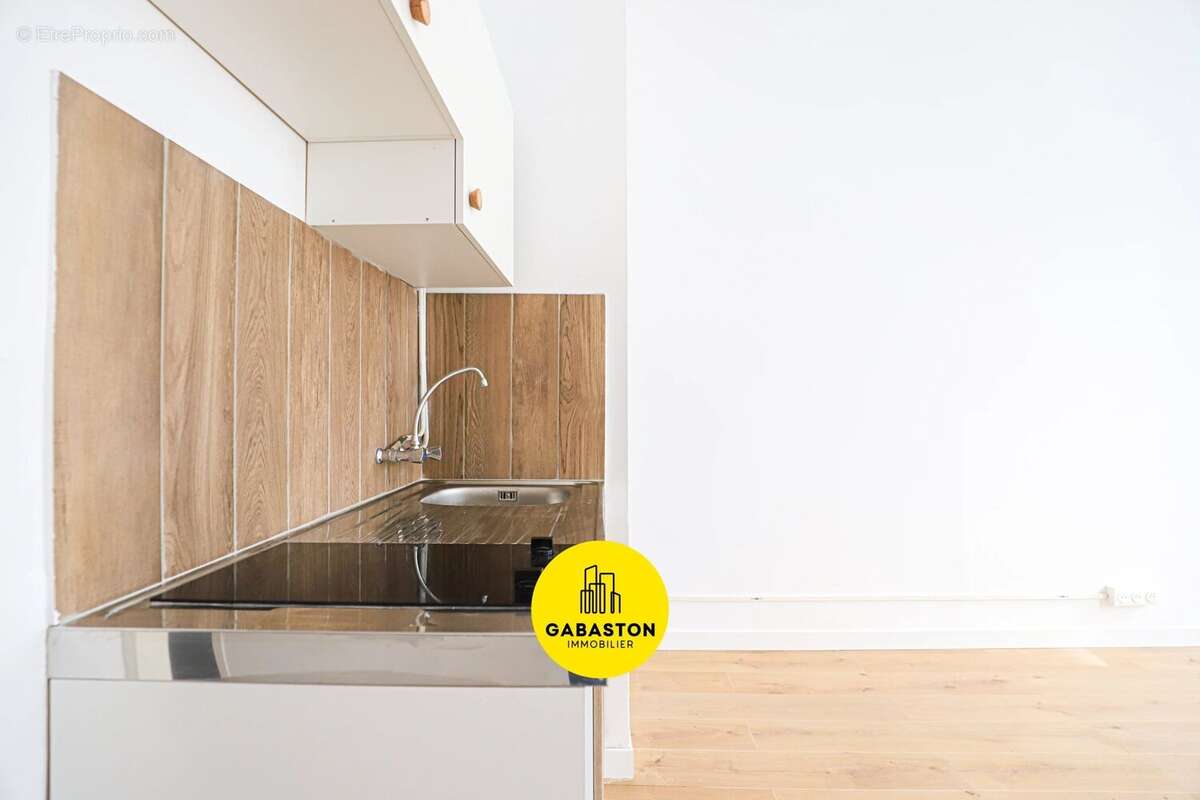 Appartement 34 m² à Marseille-1e  - photo 7