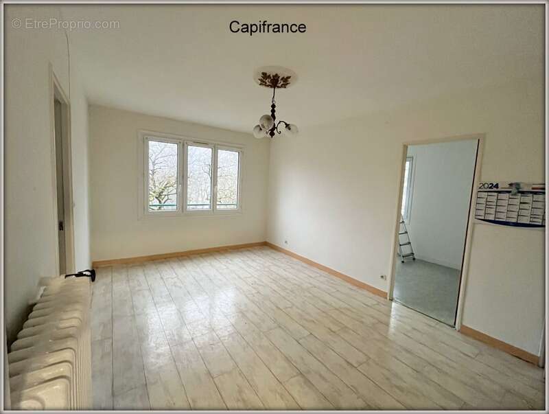 Appartement à CLICHY-SOUS-BOIS