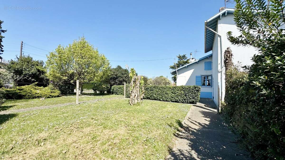 Maison à SAINT-PAUL-LES-DAX