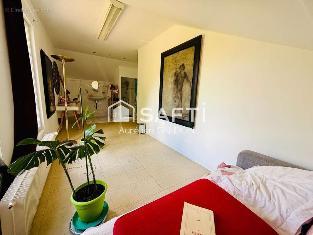 Photo 8 - Maison à JOIGNY