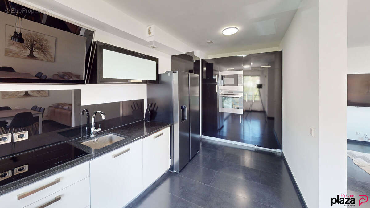 Appartement à VILLE-LA-GRAND