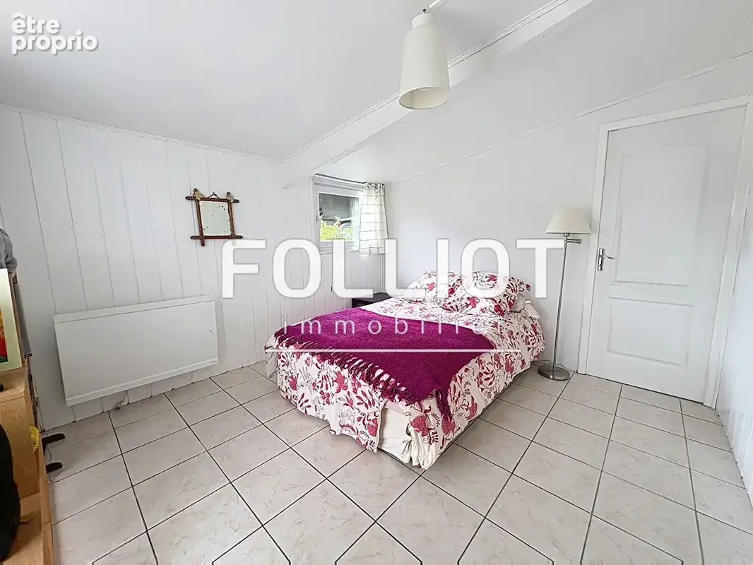 VAINS - Maison 8 pièces - 143 m² - 5 chambres - photo 6