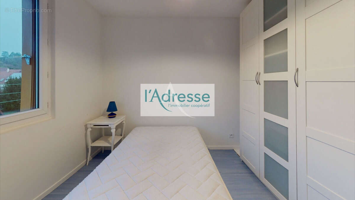 Appartement à EPINAY-SUR-ORGE