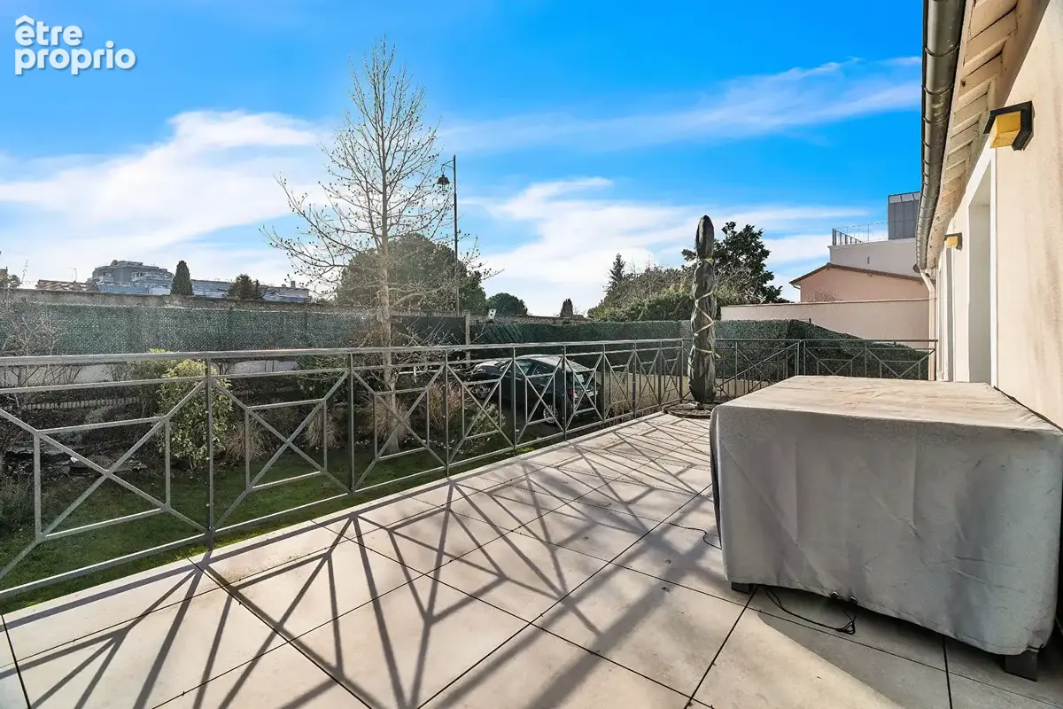 Centre ville - tres belle maison de 168 m² habitables entierement renovee - grand jardin - photo 4