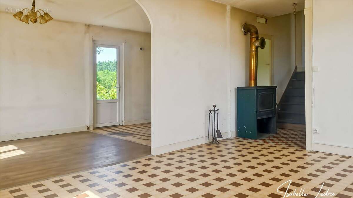 Maison 189 m² à La Pellerine  - photo 5