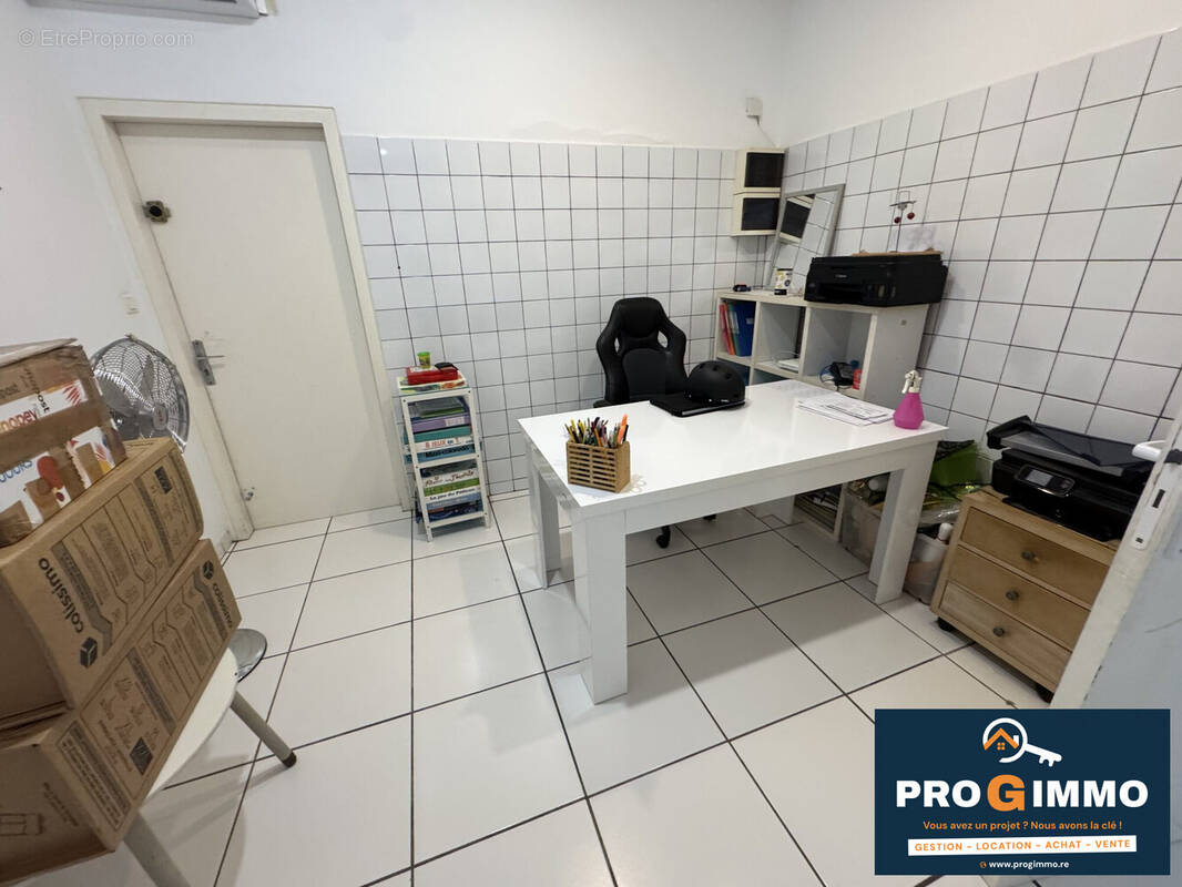 Commerce à SAINT-PIERRE