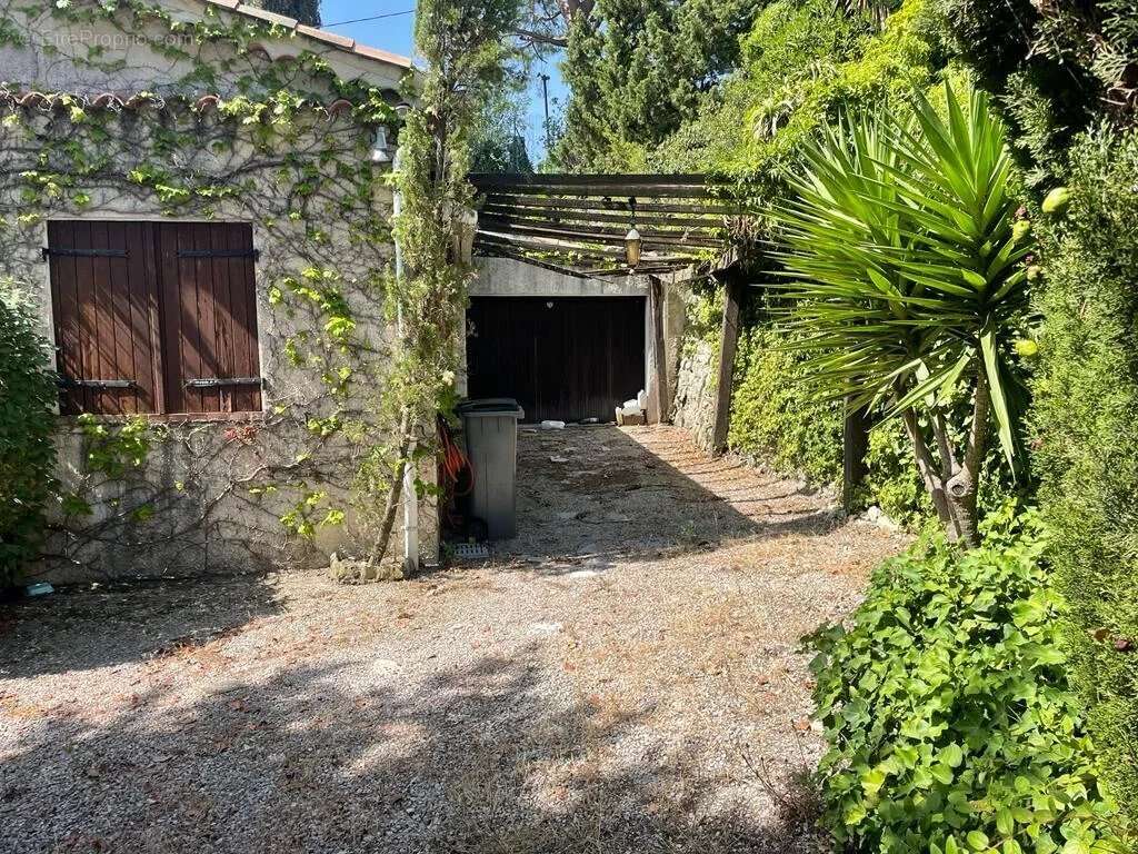 Maison à ROQUEBRUNE-CAP-MARTIN