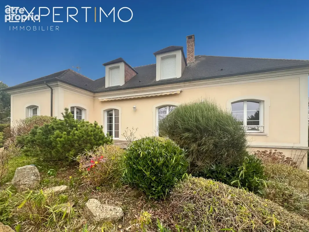 Propriete de caractere haut de gamme de 326 m2 aux volumes exceptionnels - photo 2