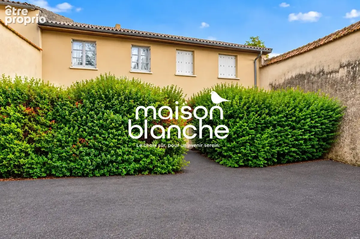 Appartement 269 m² à vendre à Neuville-De-Poitou (86170) - photo 4