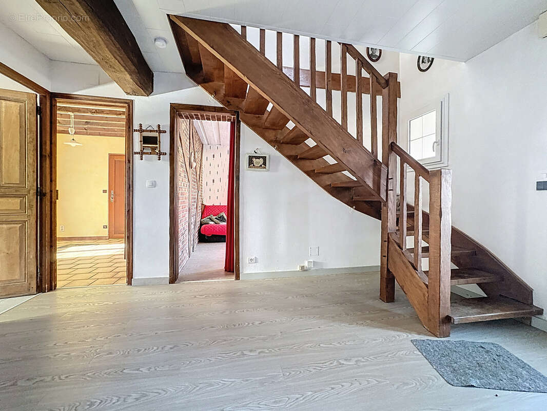 Maison à MONTMIRAIL