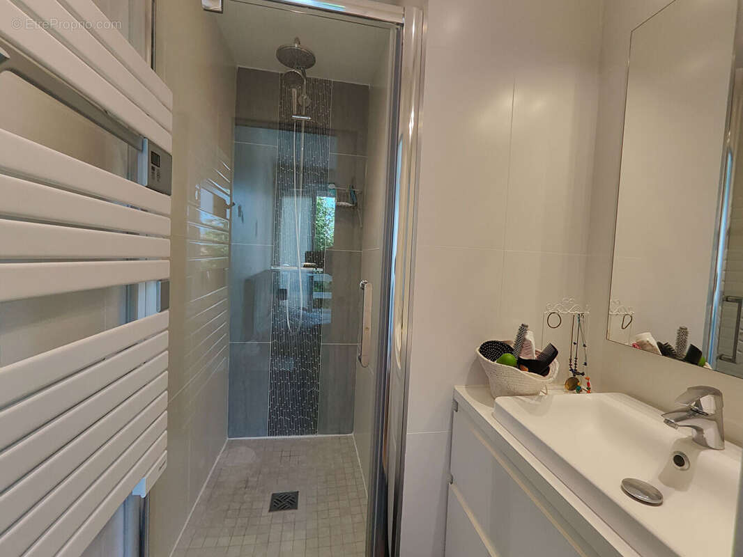 Appartement à CARRIERES-SUR-SEINE