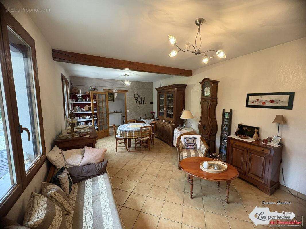 Maison à VIROFLAY