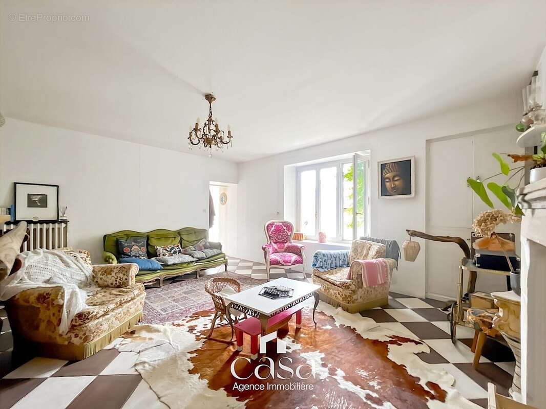 Maison à THAON