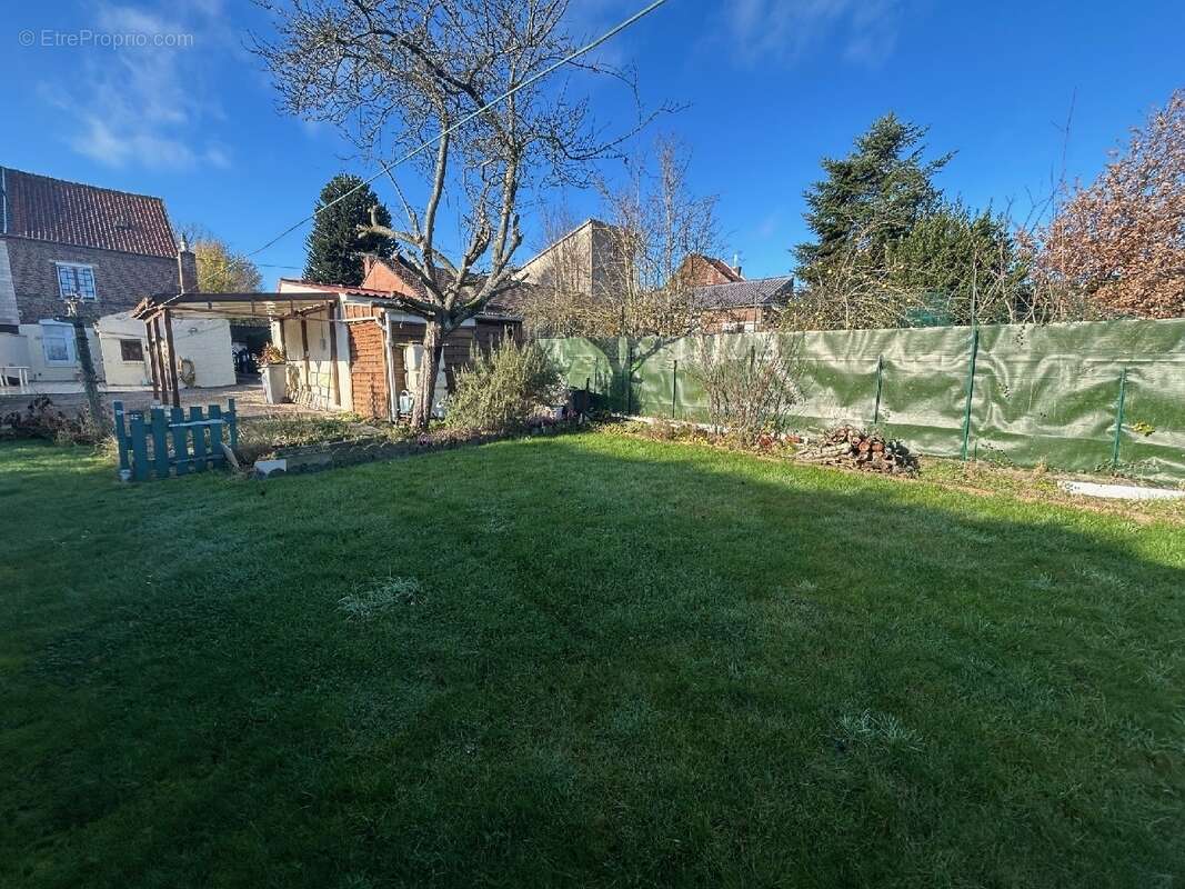 Maison à BRUAY-LA-BUISSIERE