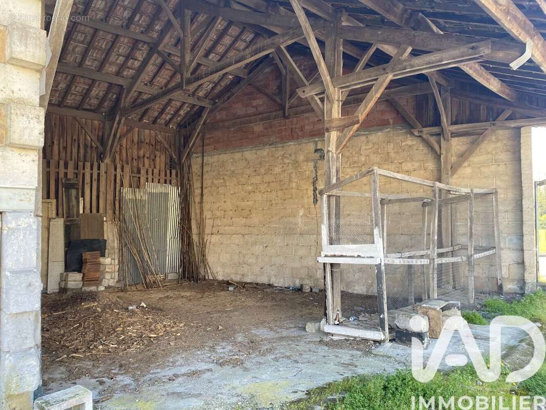 Photo 3 - Maison à LE PIZOU