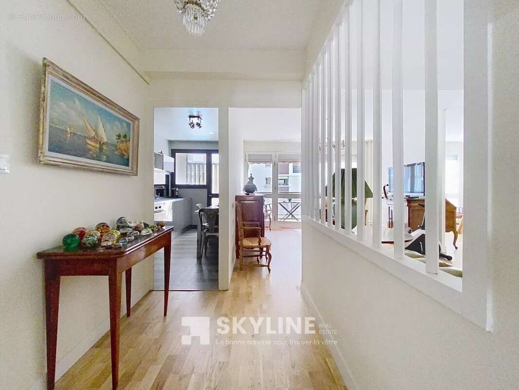 Appartement à MARSEILLE-3E