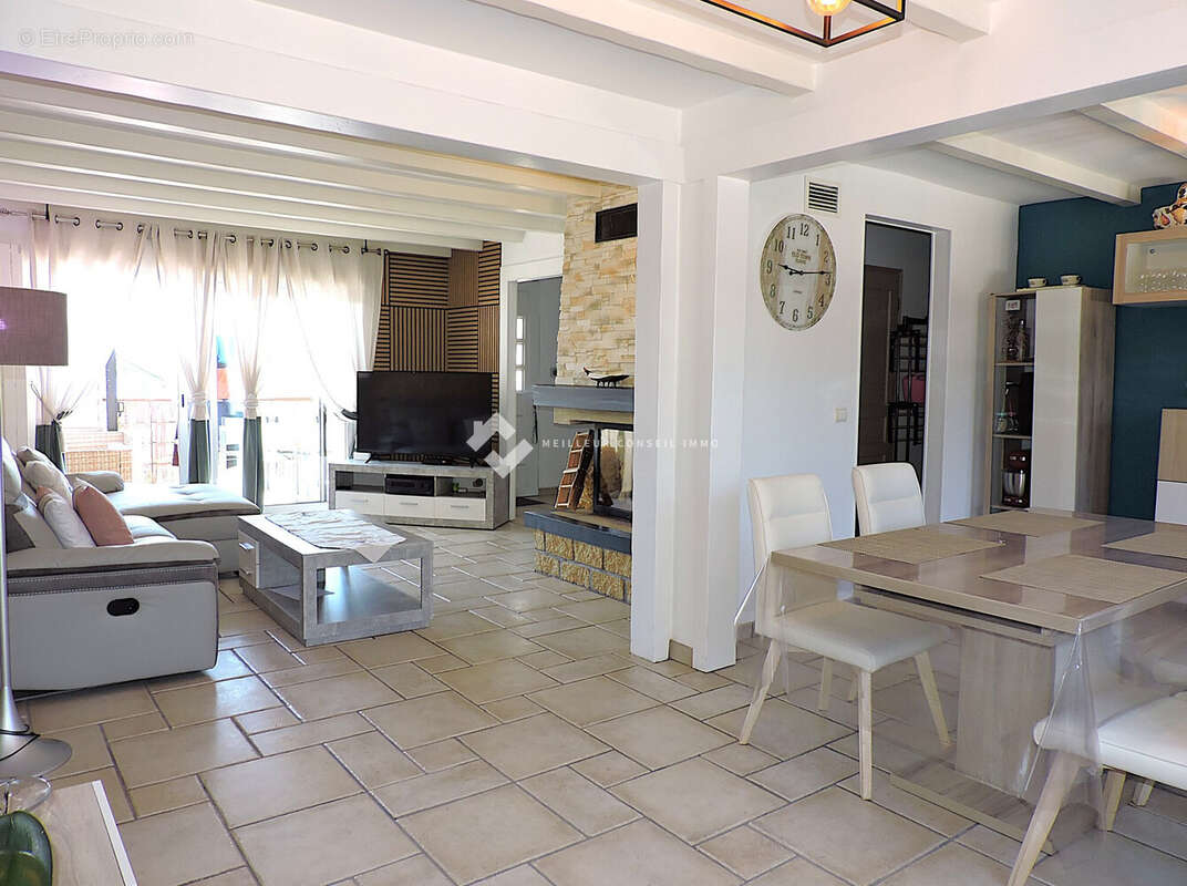 Maison 175 m² à Dampmart  - photo 7