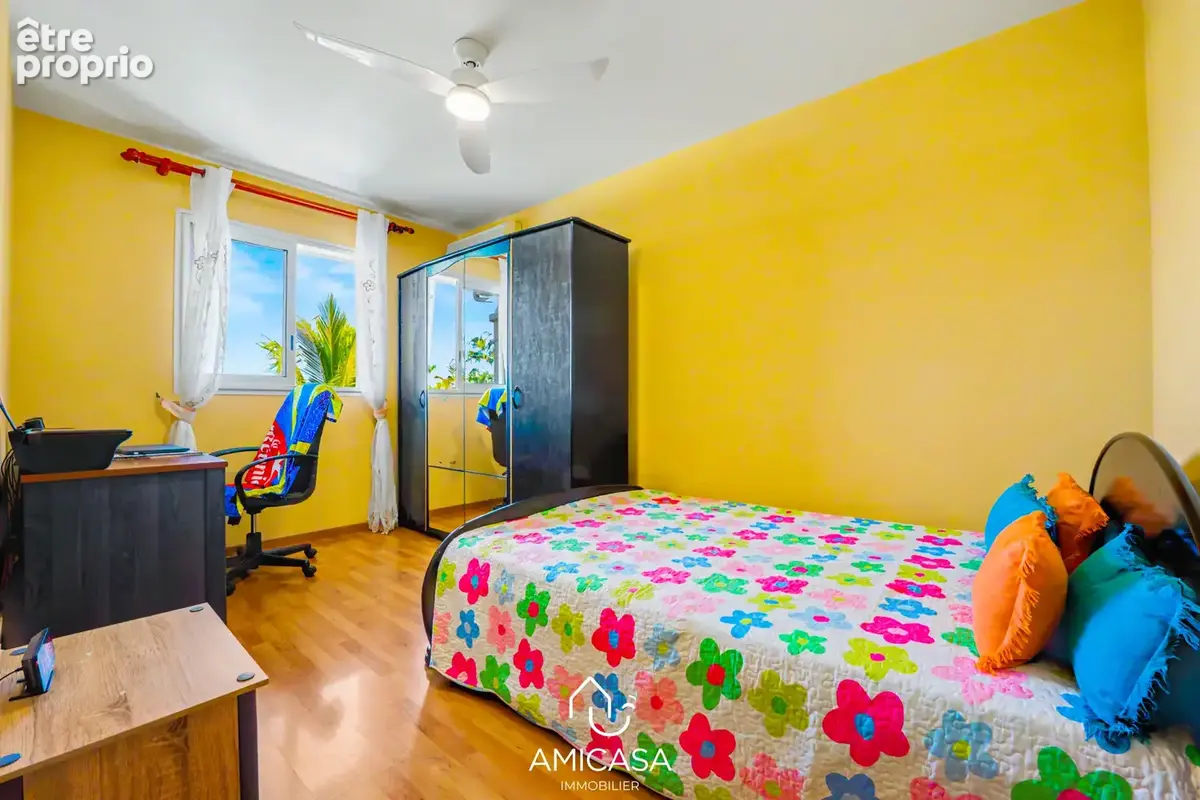 La possession (la reunion) - maison t5 avec piscine et garage quartier saint laurent - photo 5