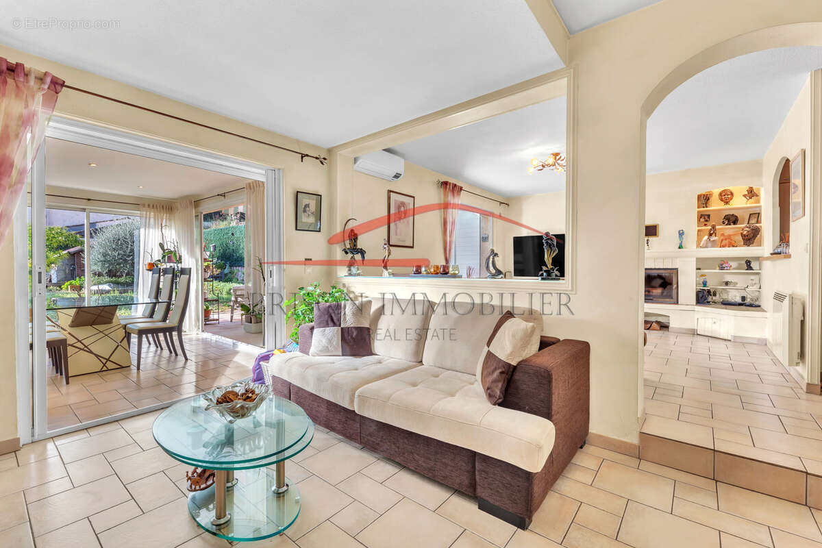 Maison à LA COLLE-SUR-LOUP