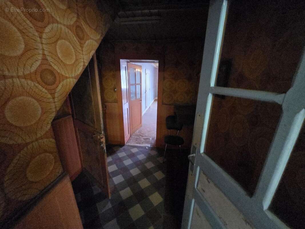 Maison à LANEUVEVILLE-DEVANT-BAYON