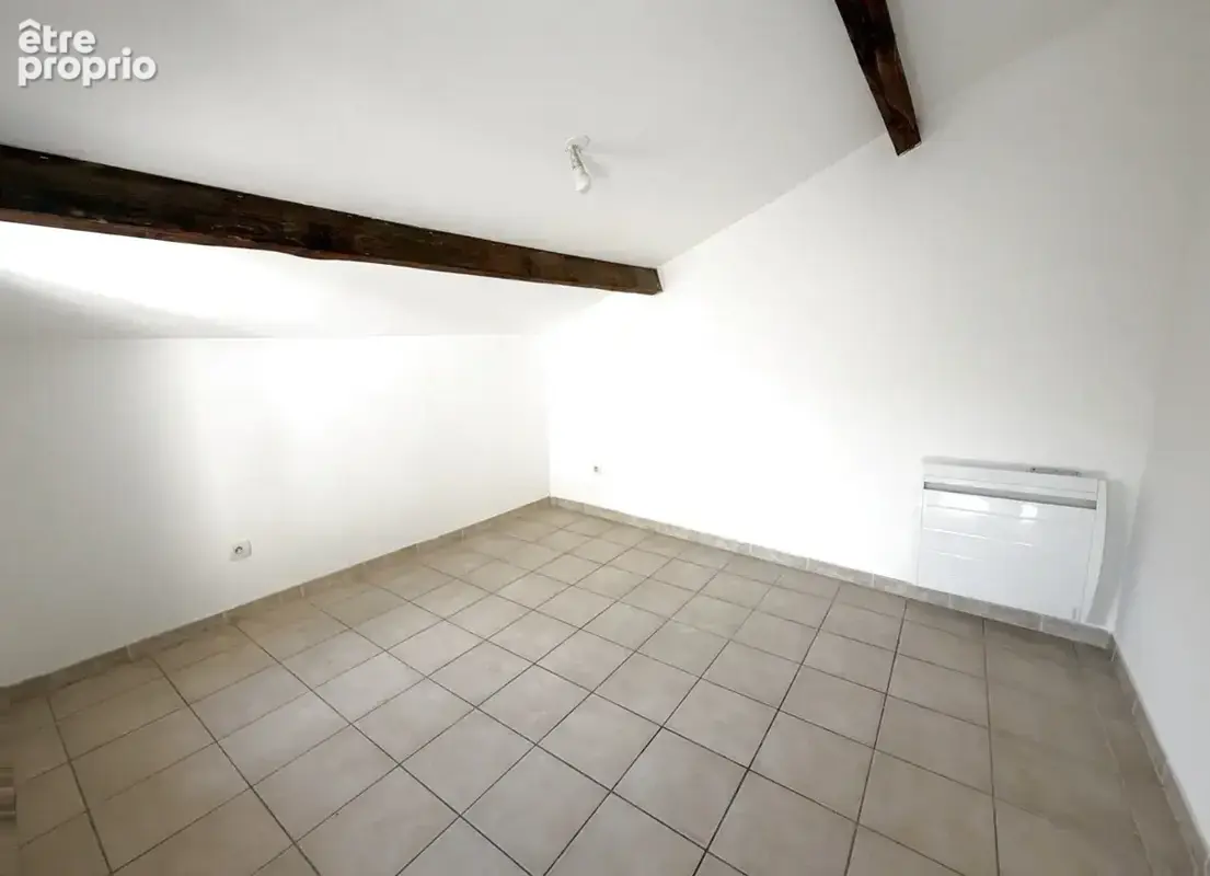 Sorgues centre-ville   Charmant appartement T2 de 31,87 m2 avec terrasse - photo 5