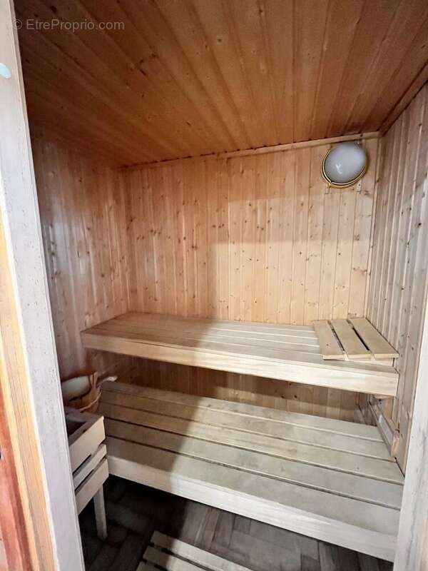 Maison à LES ANGLES