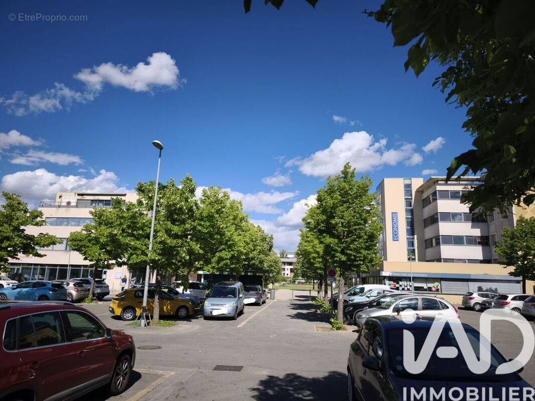Photo 1 - Commerce à AVIGNON