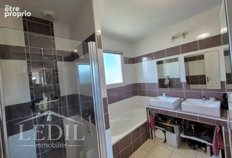 Maison plain pied 4 chambres - photo 9