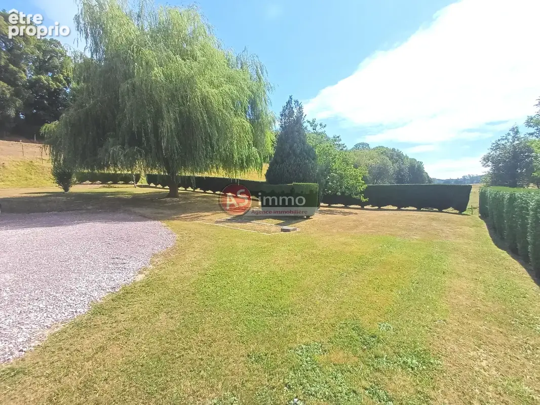 Belle Maison de Village implantée dans un écrin de Verdure - photo 18